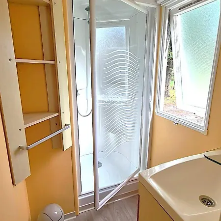 Mobil Home Access 2 Chbr 5Pers Puy Du Fou Helfest 600Ps La Boissiere-de-Montaigu Exterior photo